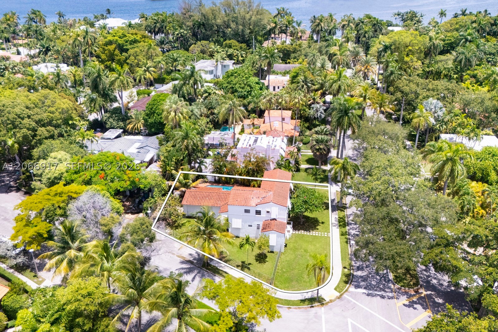 621 NE 57th St, Miami FL 33137