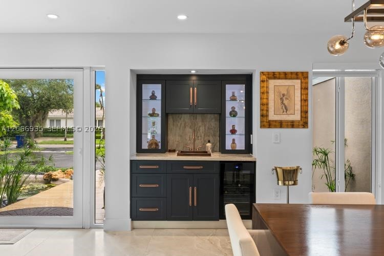 291 E Shore Dr E #0, Miami FL 33133