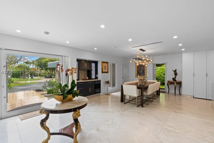291 E Shore Dr E #0, Miami FL 33133