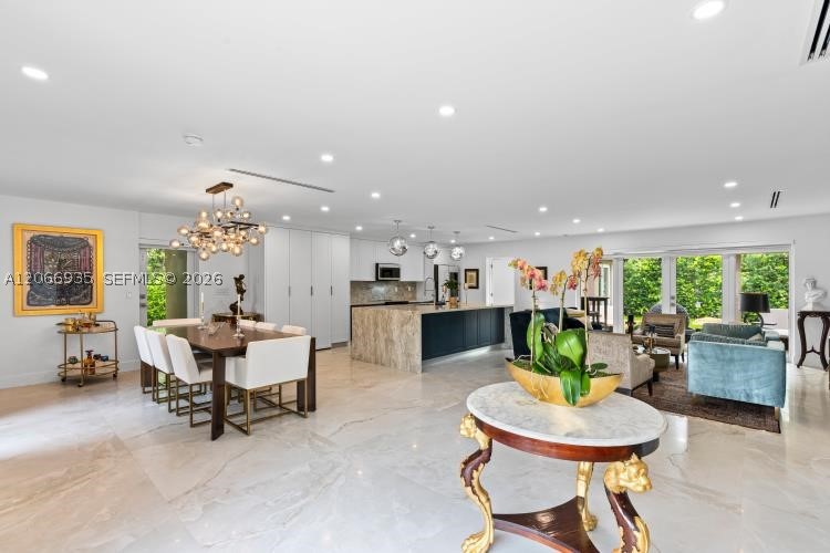 291 E Shore Dr E #0, Miami FL 33133