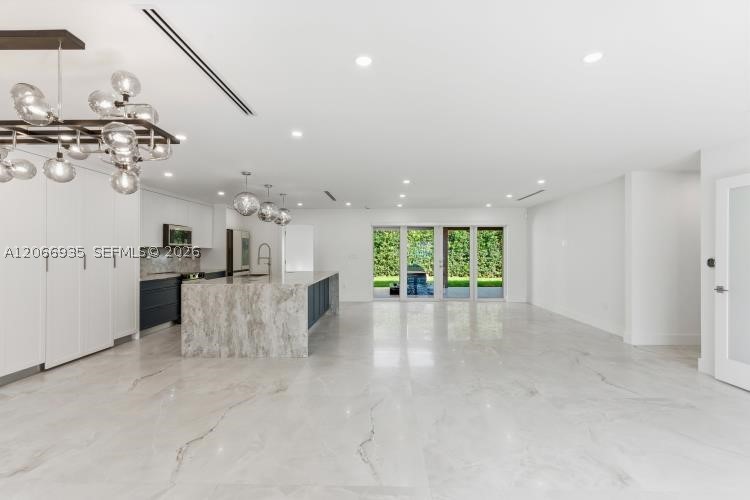 291 E Shore Dr E #0, Miami FL 33133