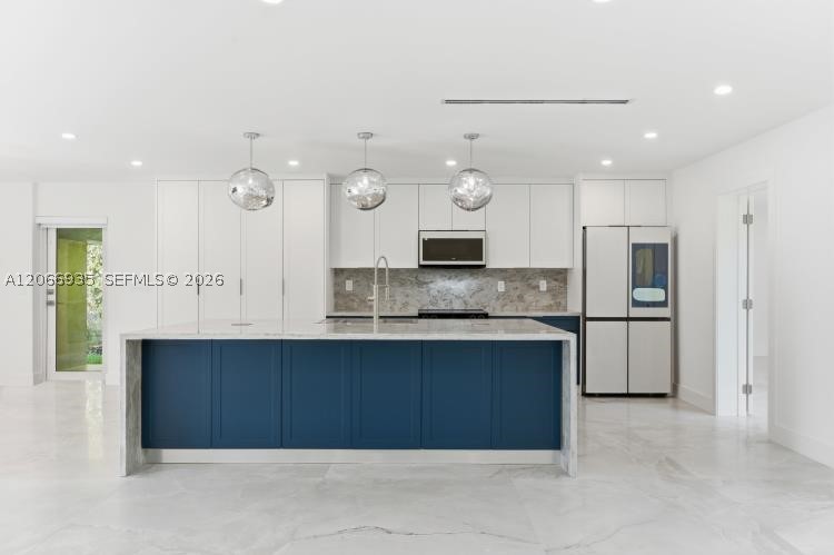 291 E Shore Dr E #0, Miami FL 33133