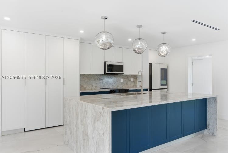 291 E Shore Dr E #0, Miami FL 33133