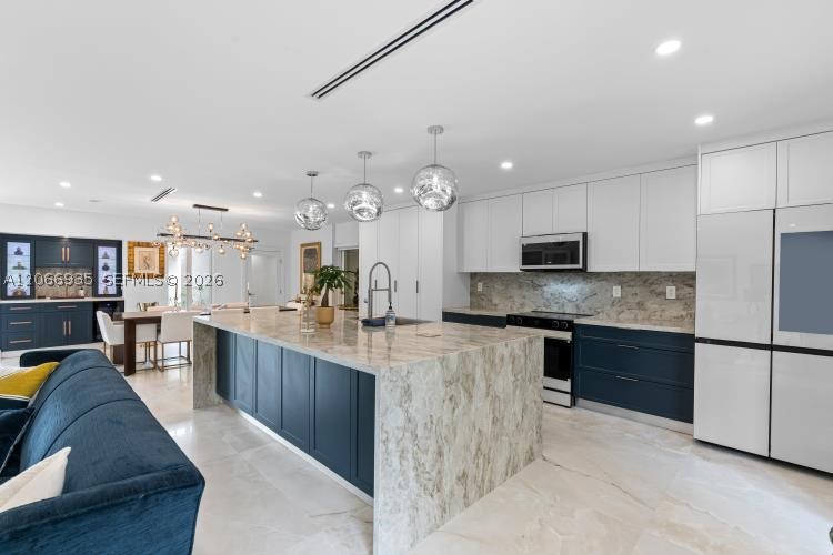 291 E Shore Dr E #0, Miami FL 33133