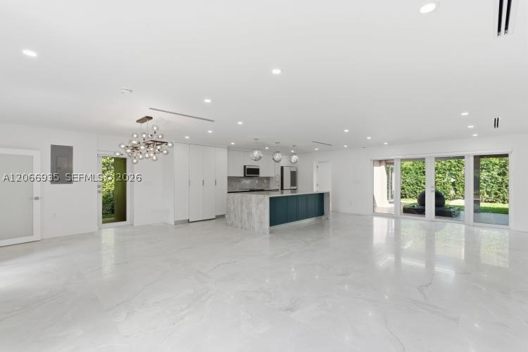 291 E Shore Dr E #0, Miami FL 33133