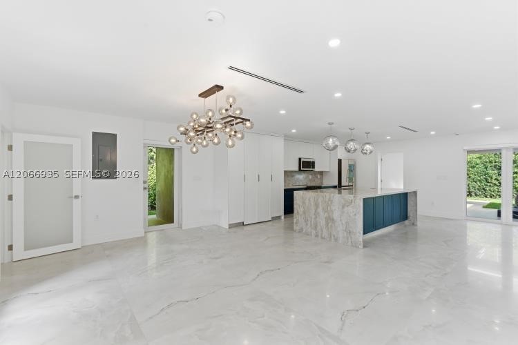 291 E Shore Dr E #0, Miami FL 33133