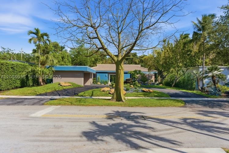 291 E Shore Dr E #0, Miami FL 33133