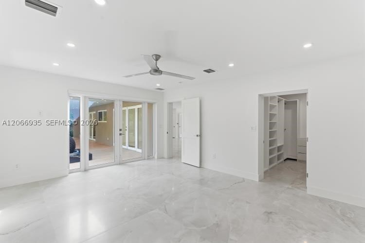 291 E Shore Dr E #0, Miami FL 33133