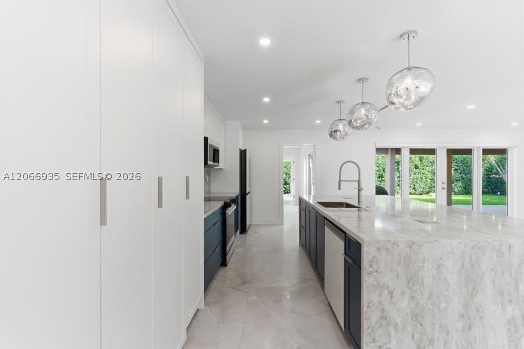 291 E Shore Dr E #0, Miami FL 33133