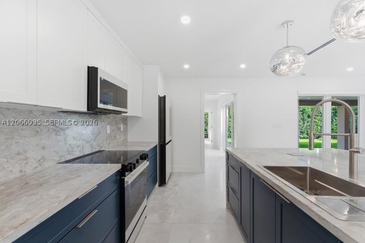 291 E Shore Dr E #0, Miami FL 33133