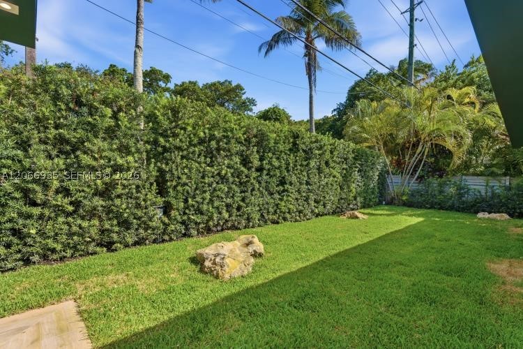291 E Shore Dr E #0, Miami FL 33133