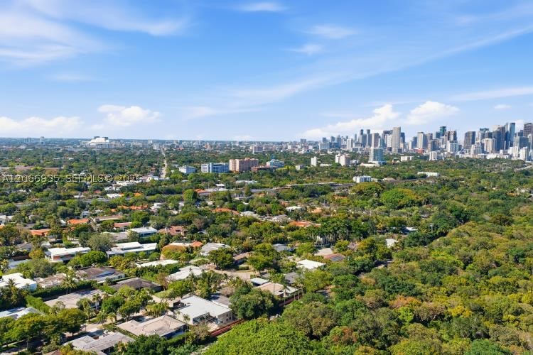 291 E Shore Dr E #0, Miami FL 33133