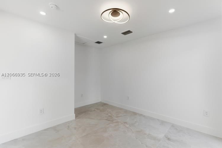 291 E Shore Dr E #0, Miami FL 33133