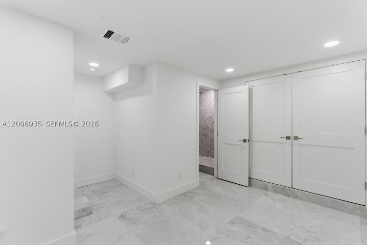 291 E Shore Dr E #0, Miami FL 33133
