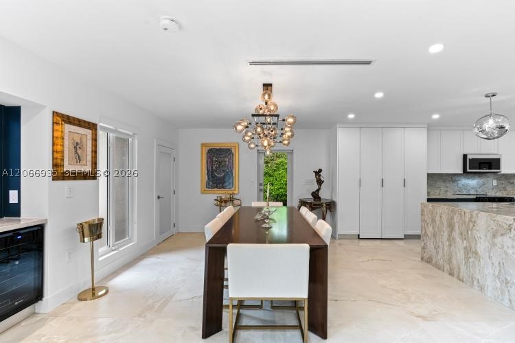 291 E Shore Dr E #0, Miami FL 33133