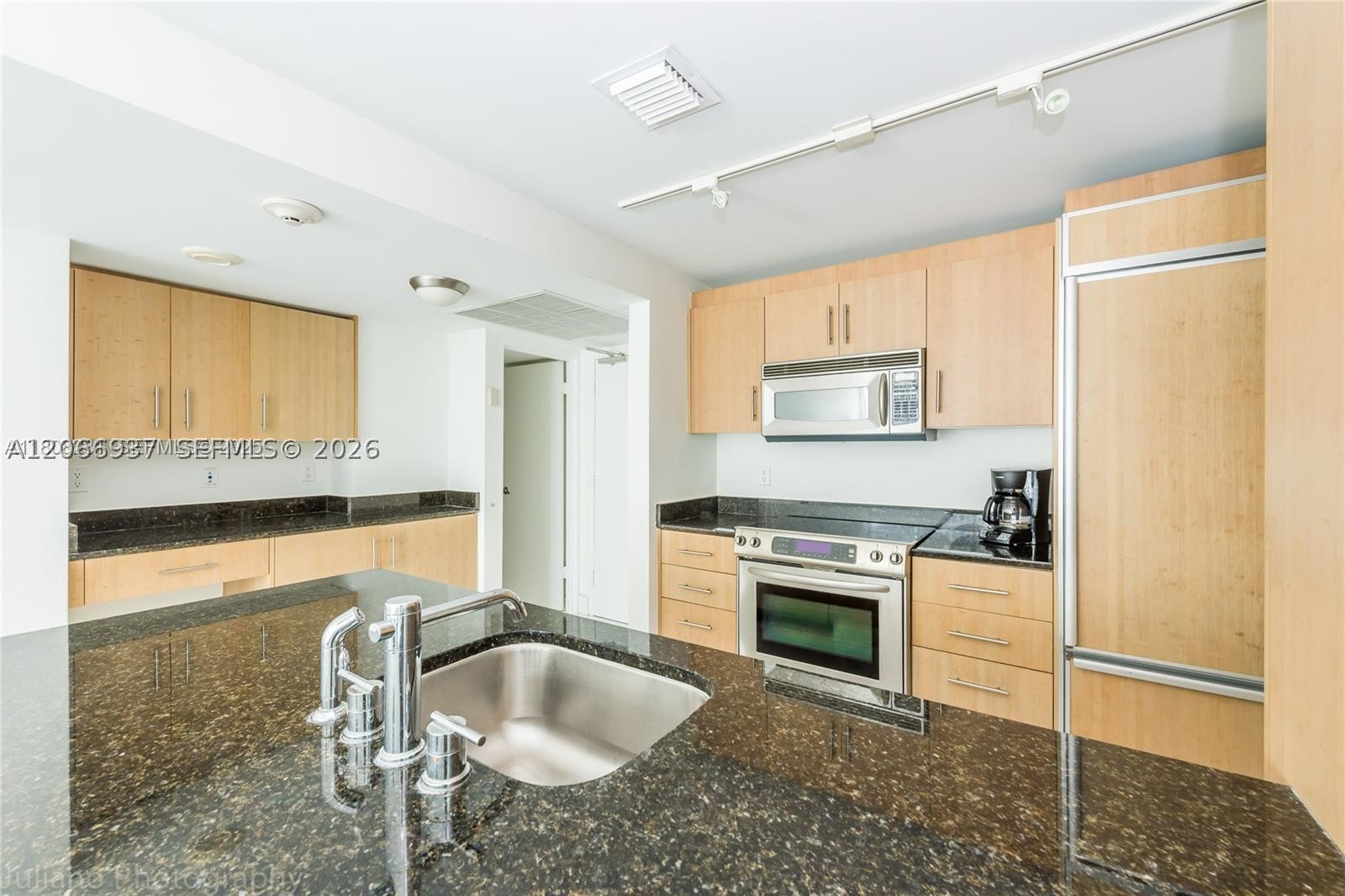 10275 Collins Ave #416, Bal Harbour FL 33154