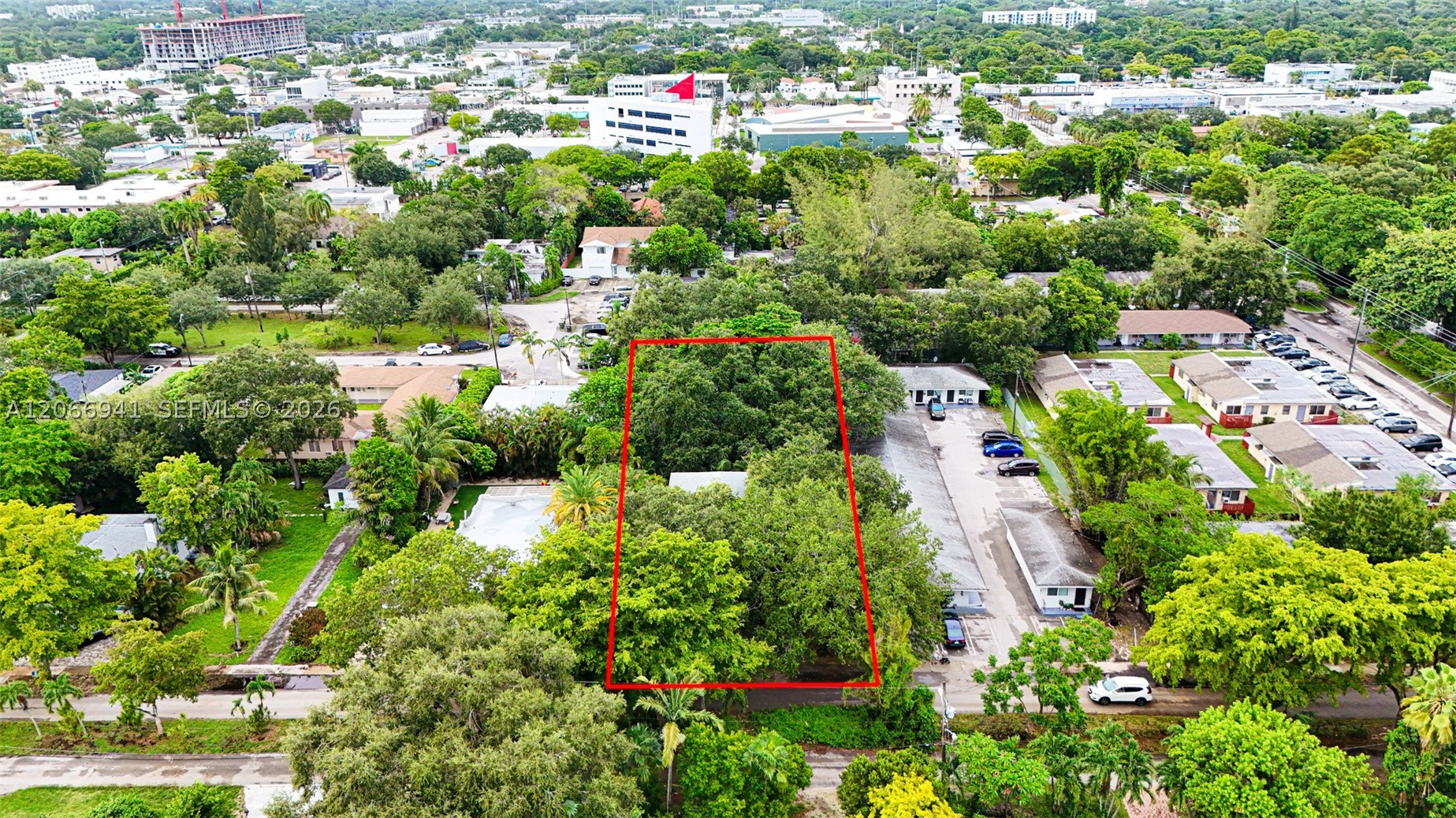 753 NE 121st St, North Miami FL 33161
