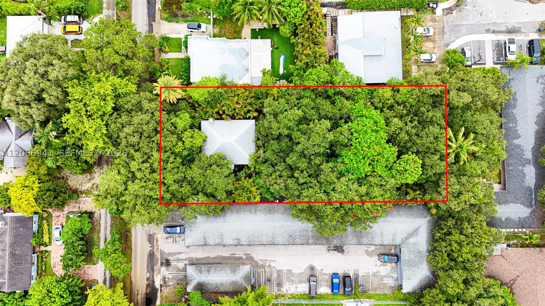 753 NE 121st St, North Miami FL 33161