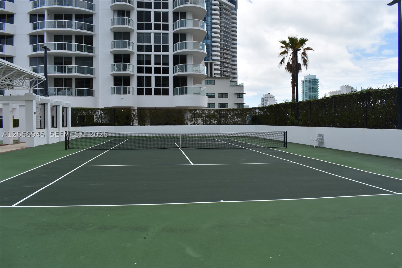 6365 Collins Ave #3804, Miami Beach FL 33141