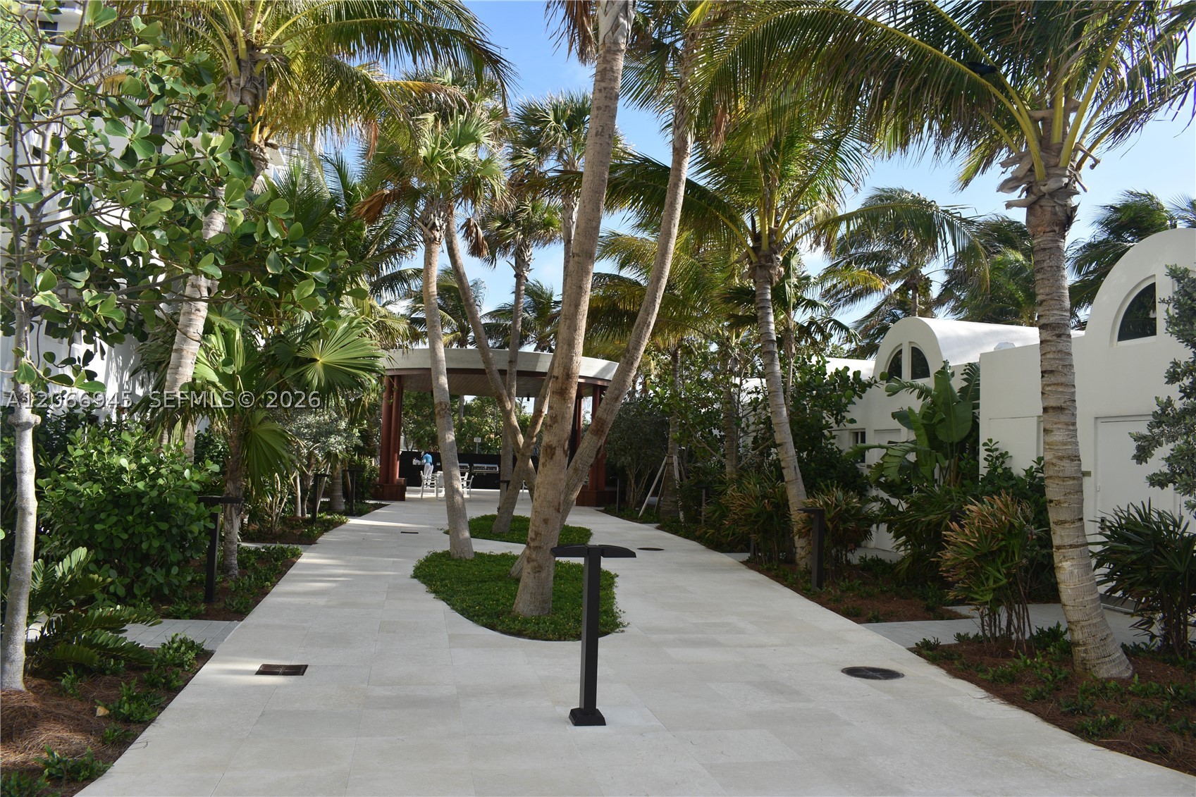 6365 Collins Ave #3804, Miami Beach FL 33141