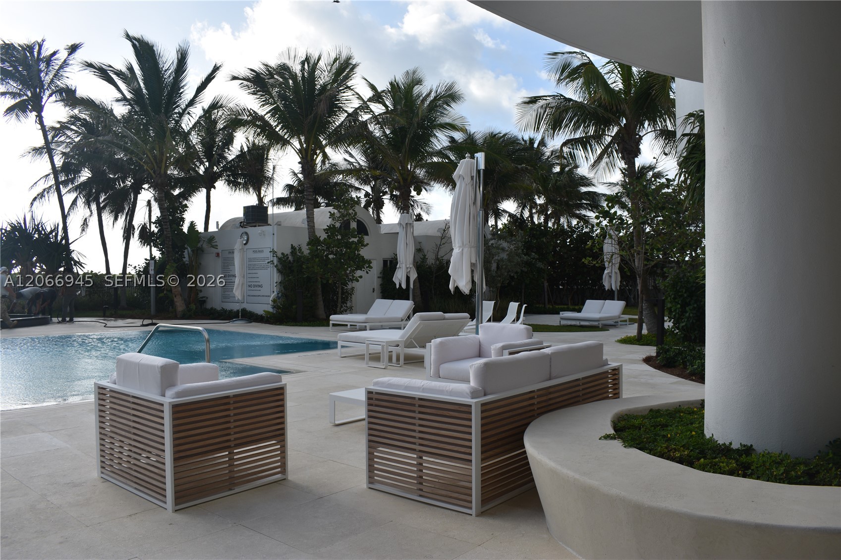 6365 Collins Ave #3804, Miami Beach FL 33141