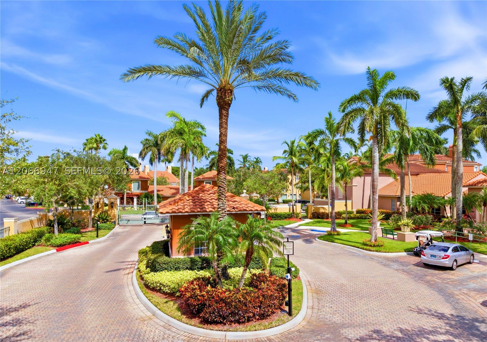 11710 Saint Andrews Pl #202, Wellington FL 33414