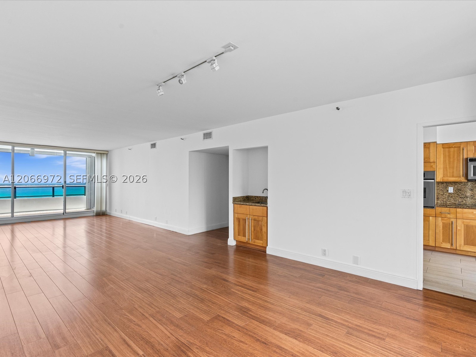 1541 Brickell Ave #B3804, Miami FL 33129