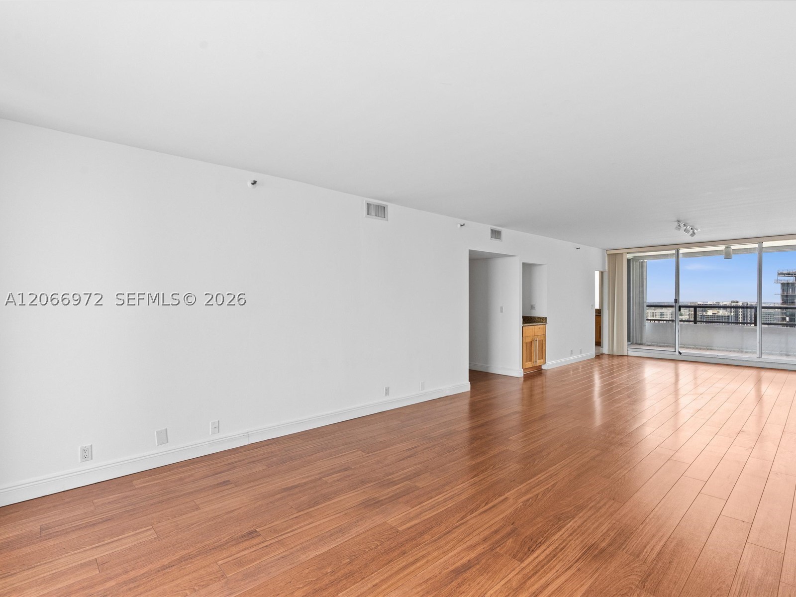 1541 Brickell Ave #B3804, Miami FL 33129