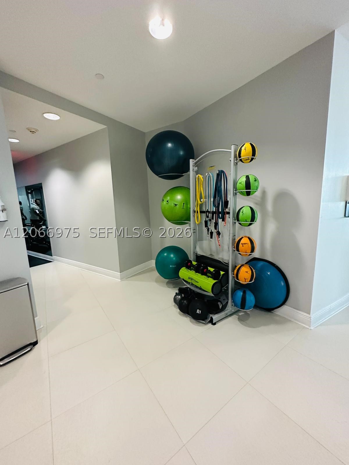 1250 S Miami Ave #1707, Miami FL 33130