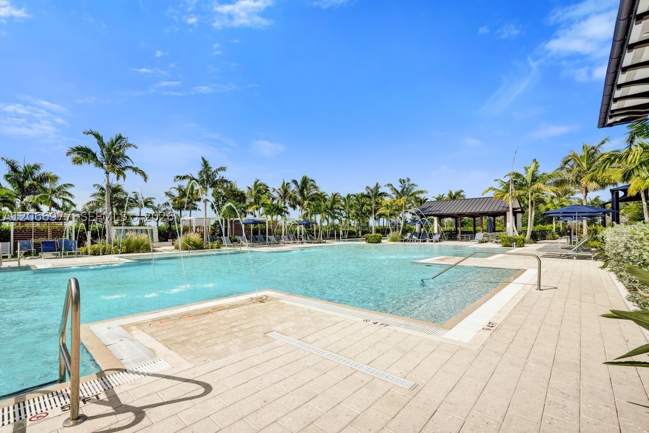 12474 Solana Bay Cir, Palm Beach Gardens FL 33412