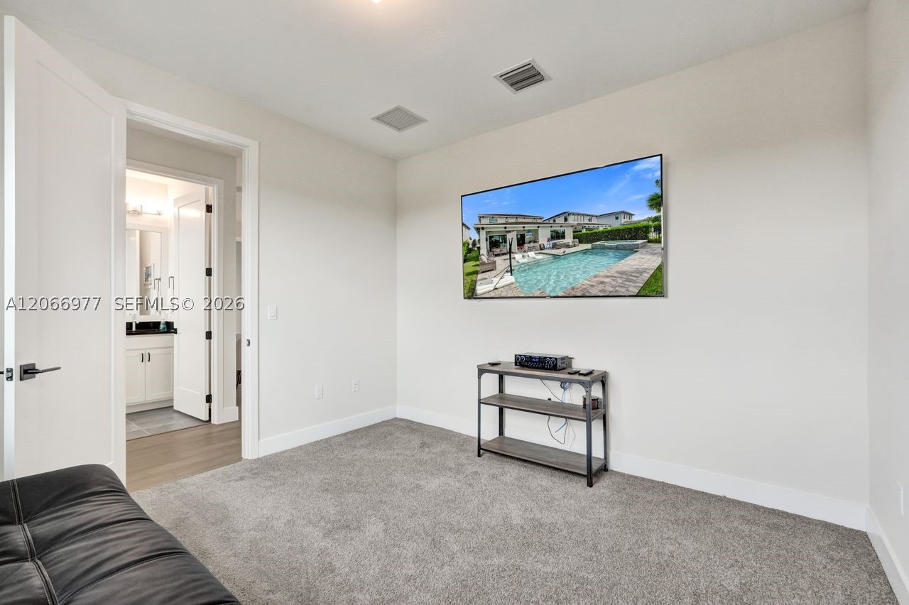 12474 Solana Bay Cir, Palm Beach Gardens FL 33412
