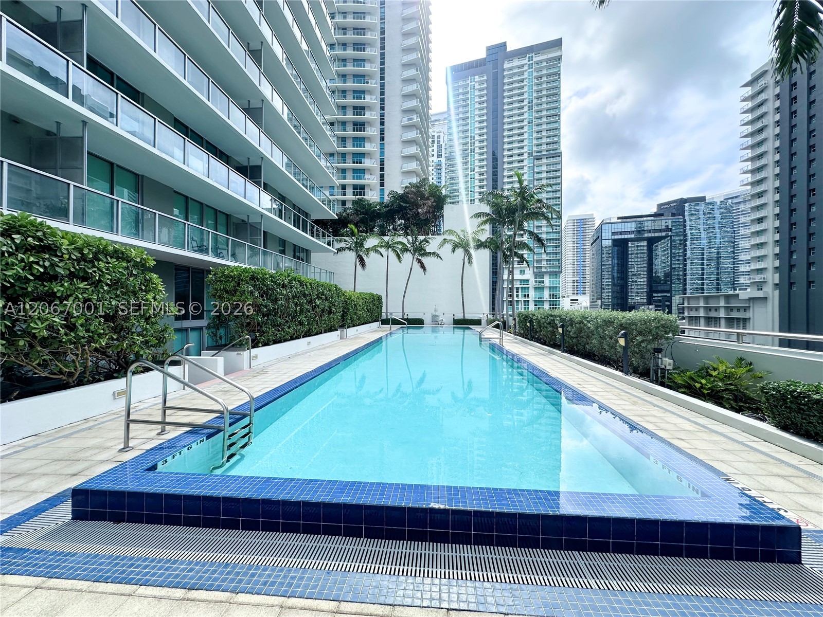 79 SW 12th St #2809-S, Miami FL 33130