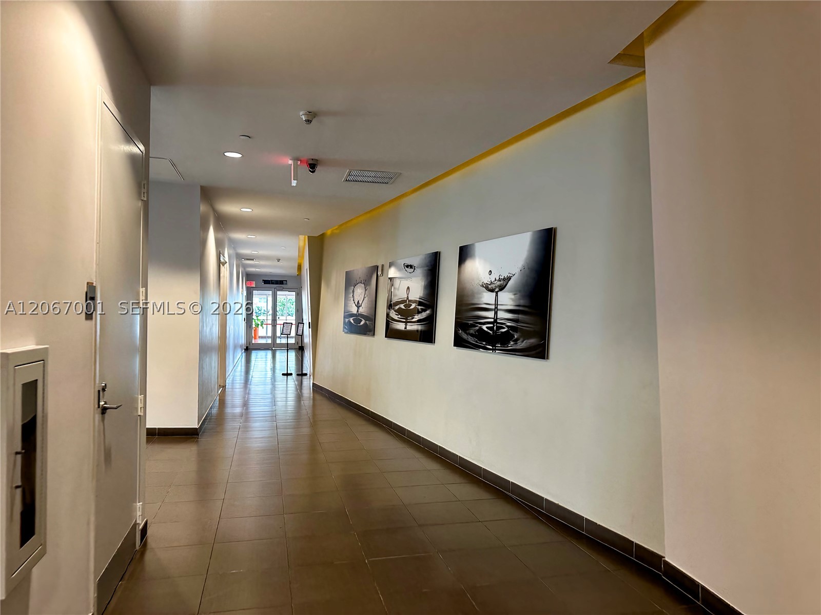 79 SW 12th St #2809-S, Miami FL 33130