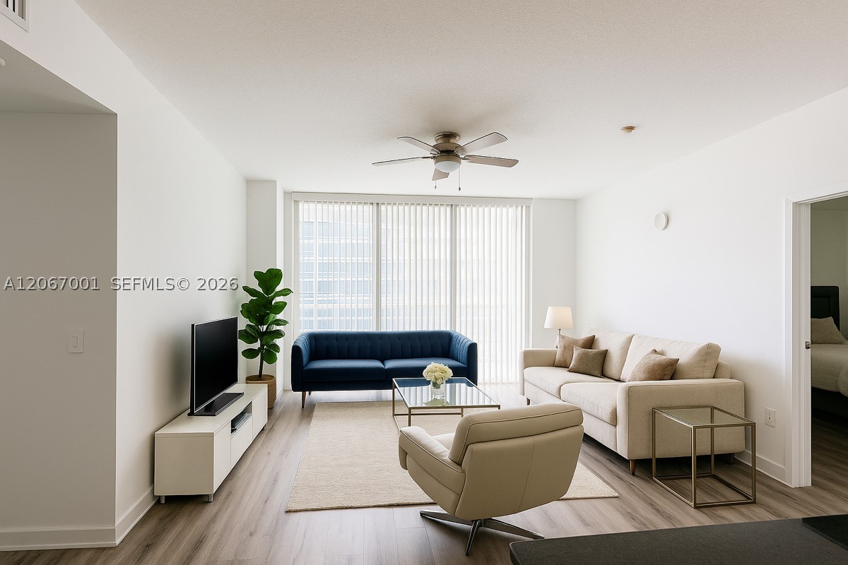 79 SW 12th St #2809-S, Miami FL 33130