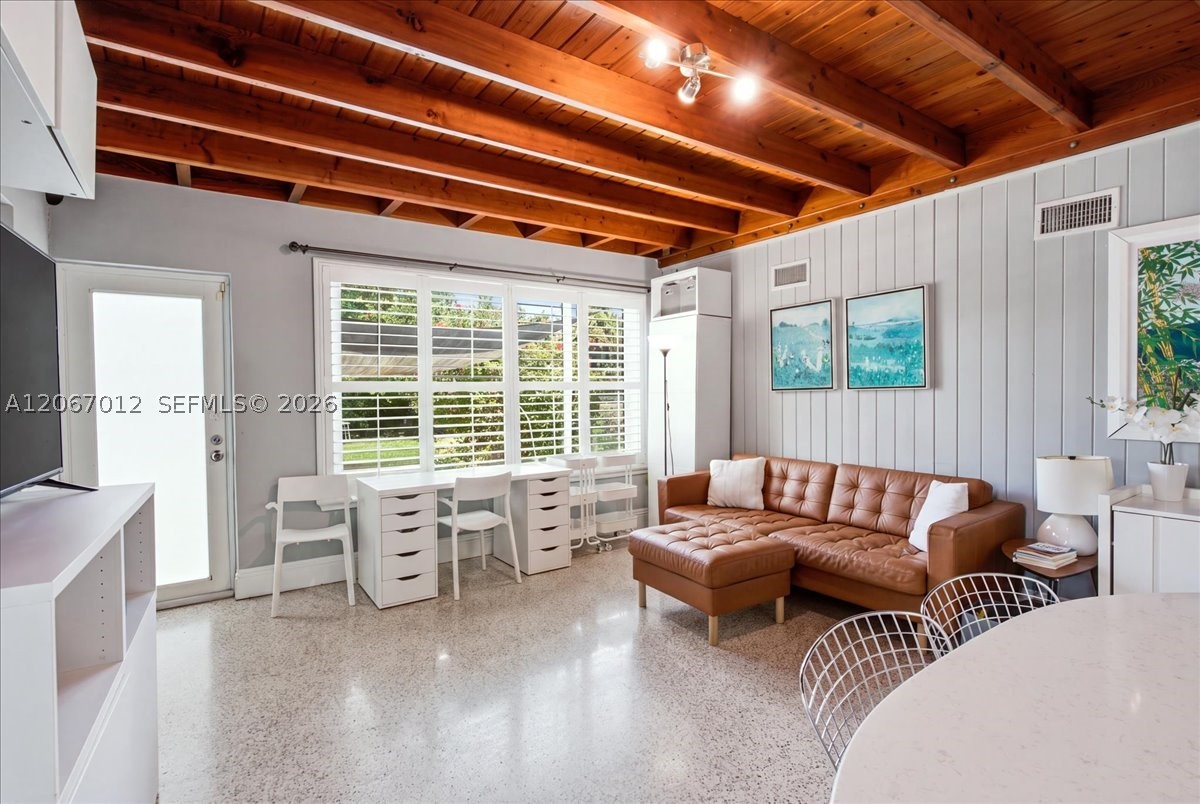 155 SW 28th Rd, Miami FL 33129