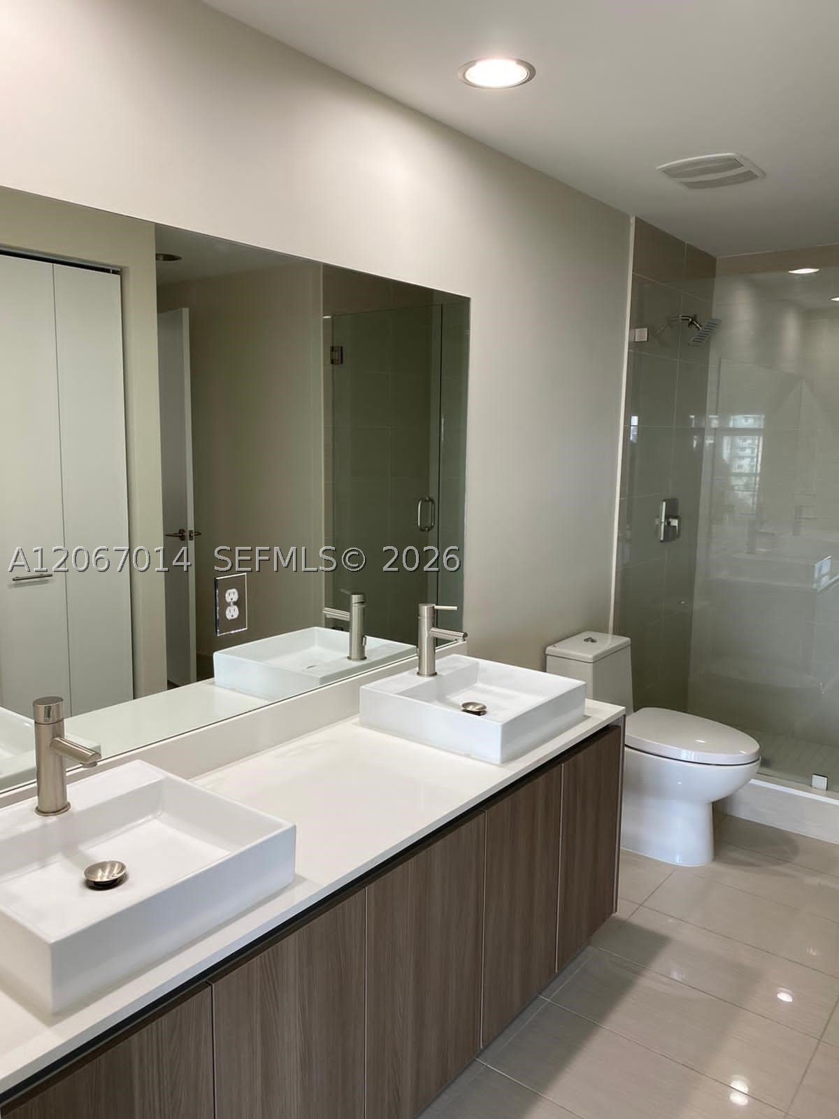 201 SW 17th Rd #310, Miami FL 33129