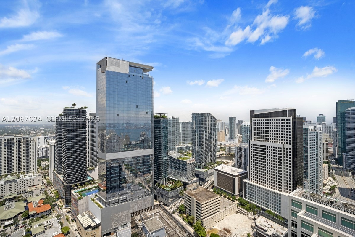 950 Brickell Bay Dr #4600, Miami FL 33131