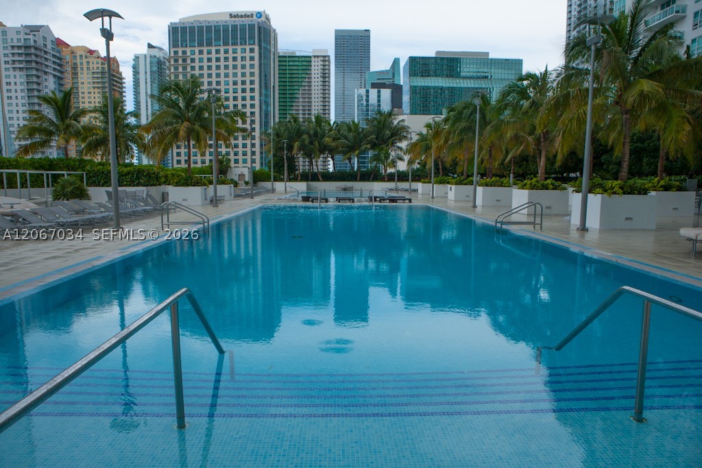 950 Brickell Bay Dr #4600, Miami FL 33131