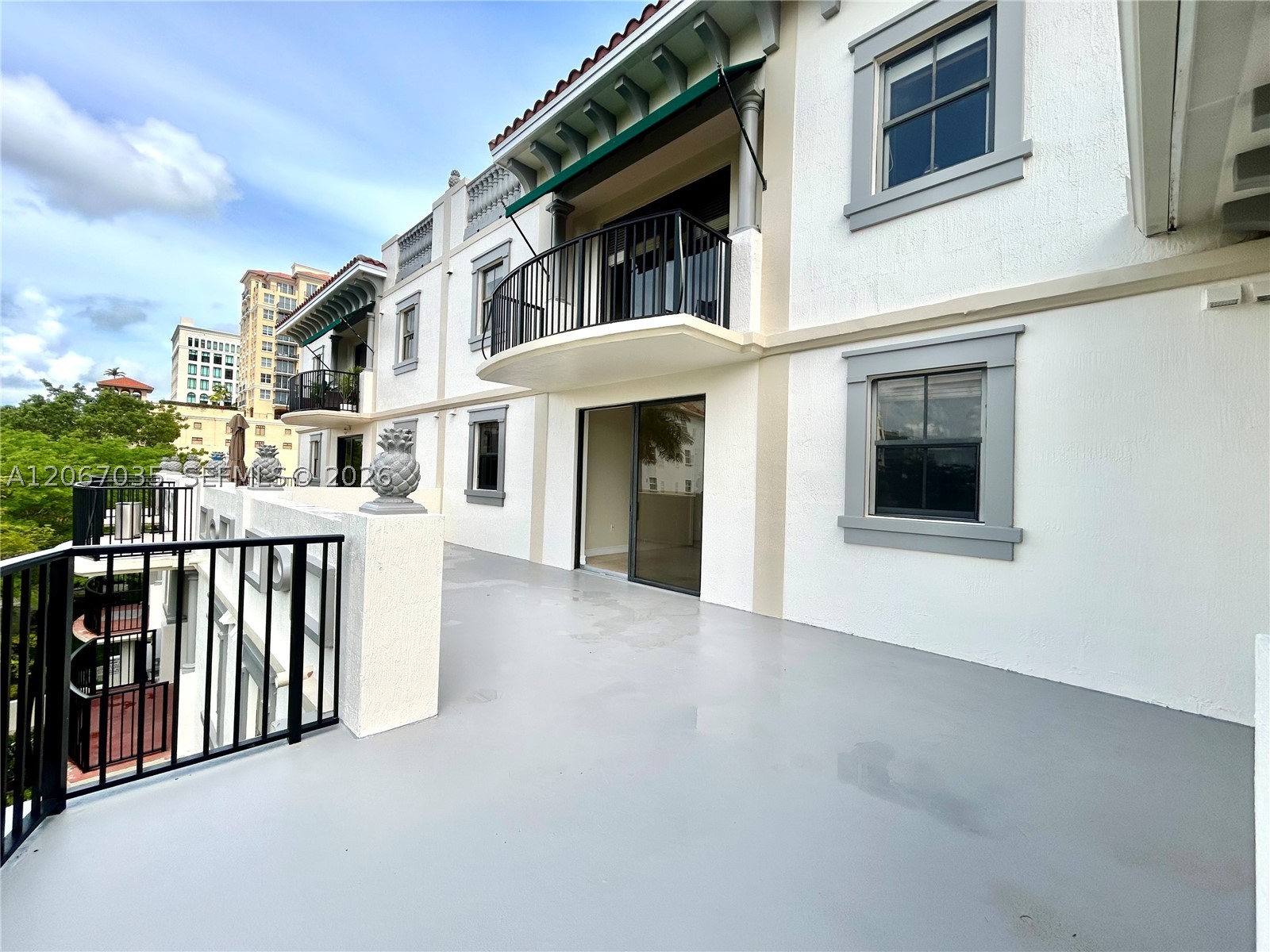 1650 Galiano St #307, Coral Gables FL 33134