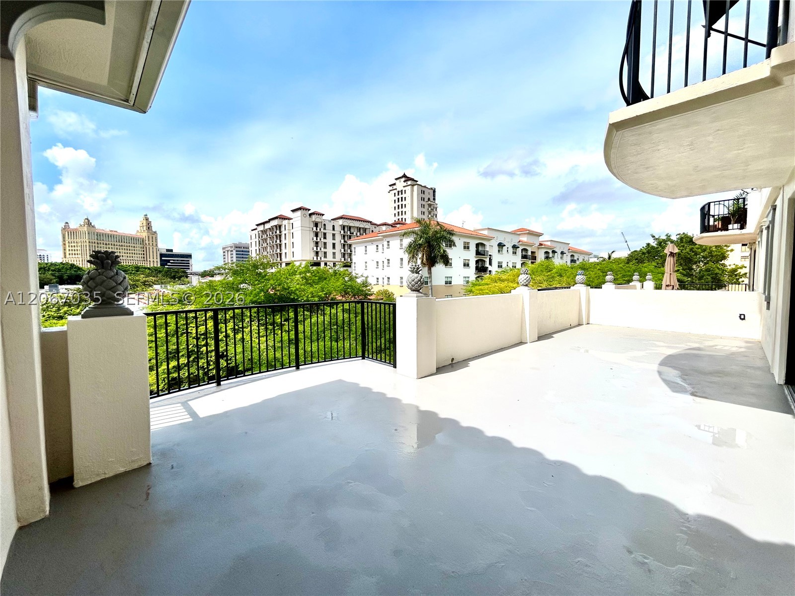 1650 Galiano St #307, Coral Gables FL 33134