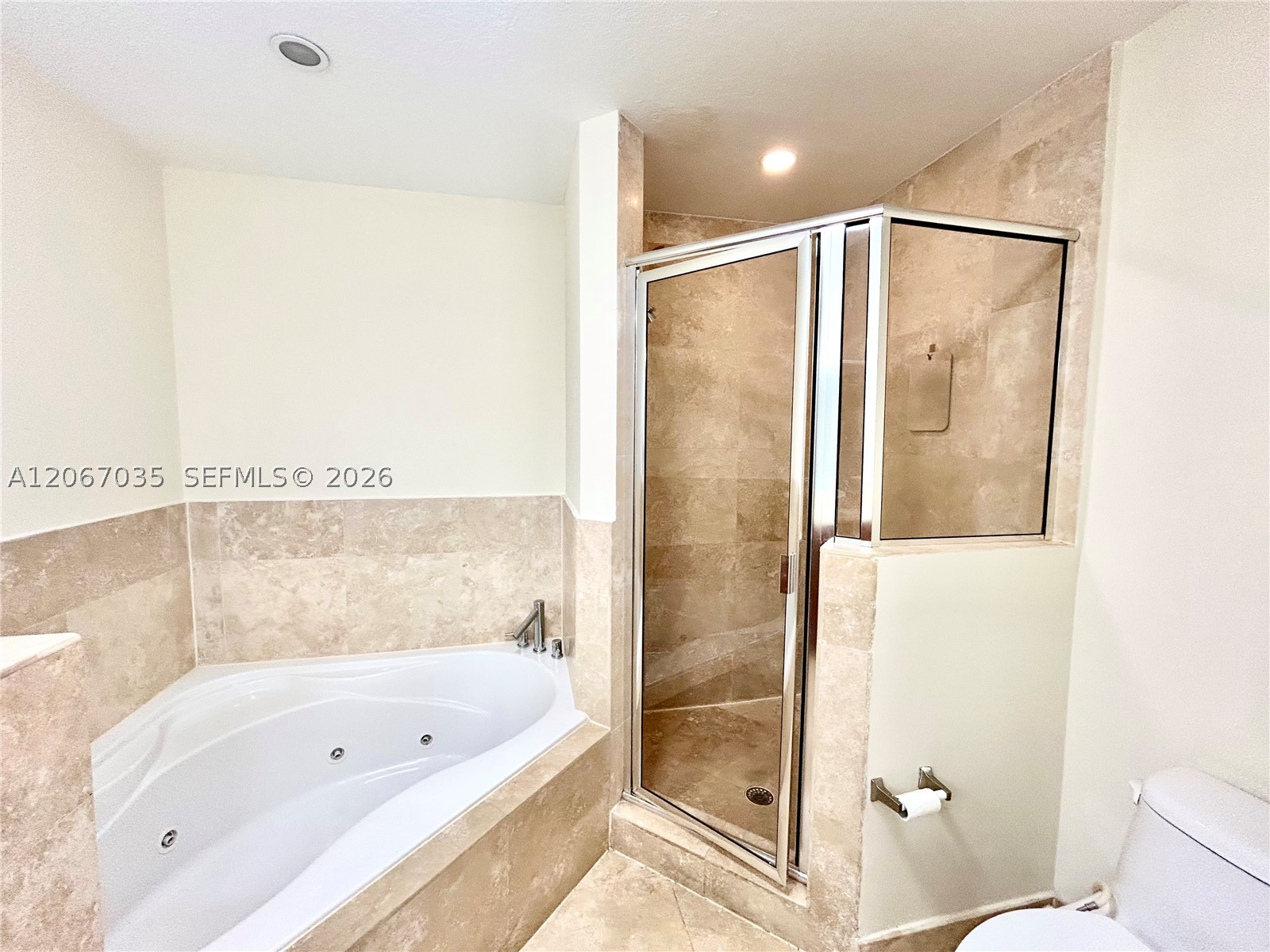 1650 Galiano St #307, Coral Gables FL 33134