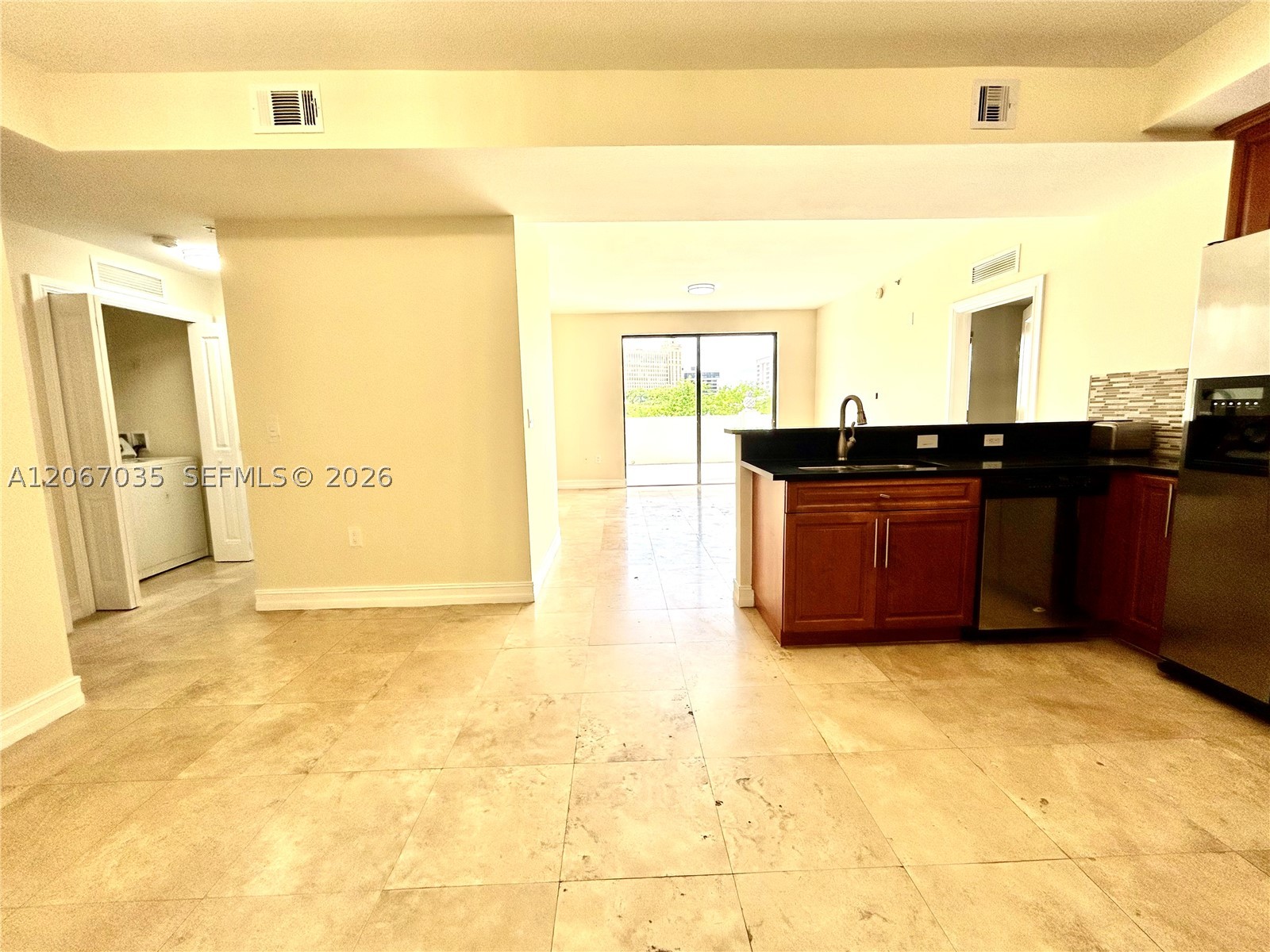 1650 Galiano St #307, Coral Gables FL 33134