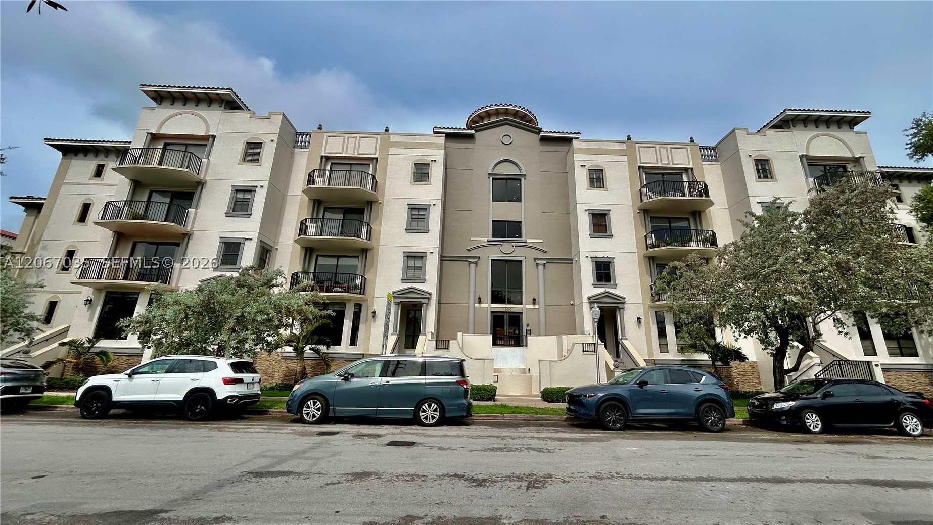1650 Galiano St #307, Coral Gables FL 33134