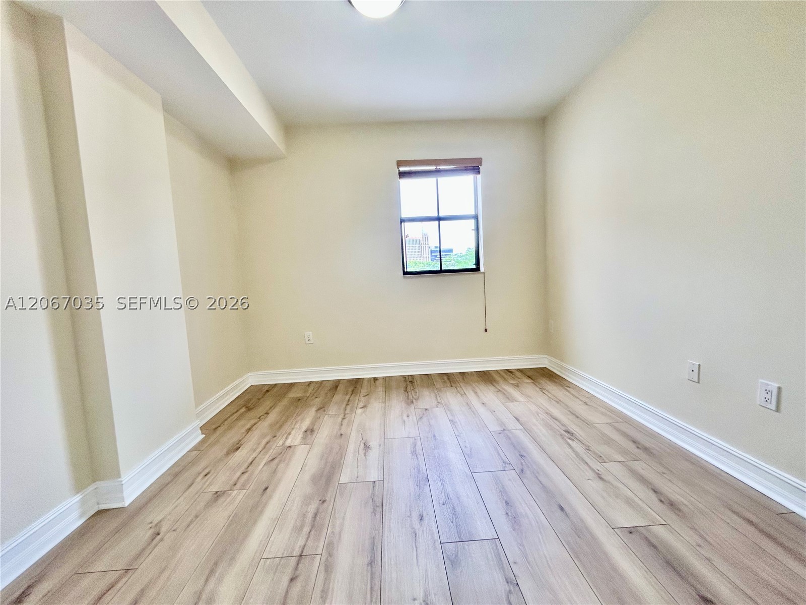 1650 Galiano St #307, Coral Gables FL 33134