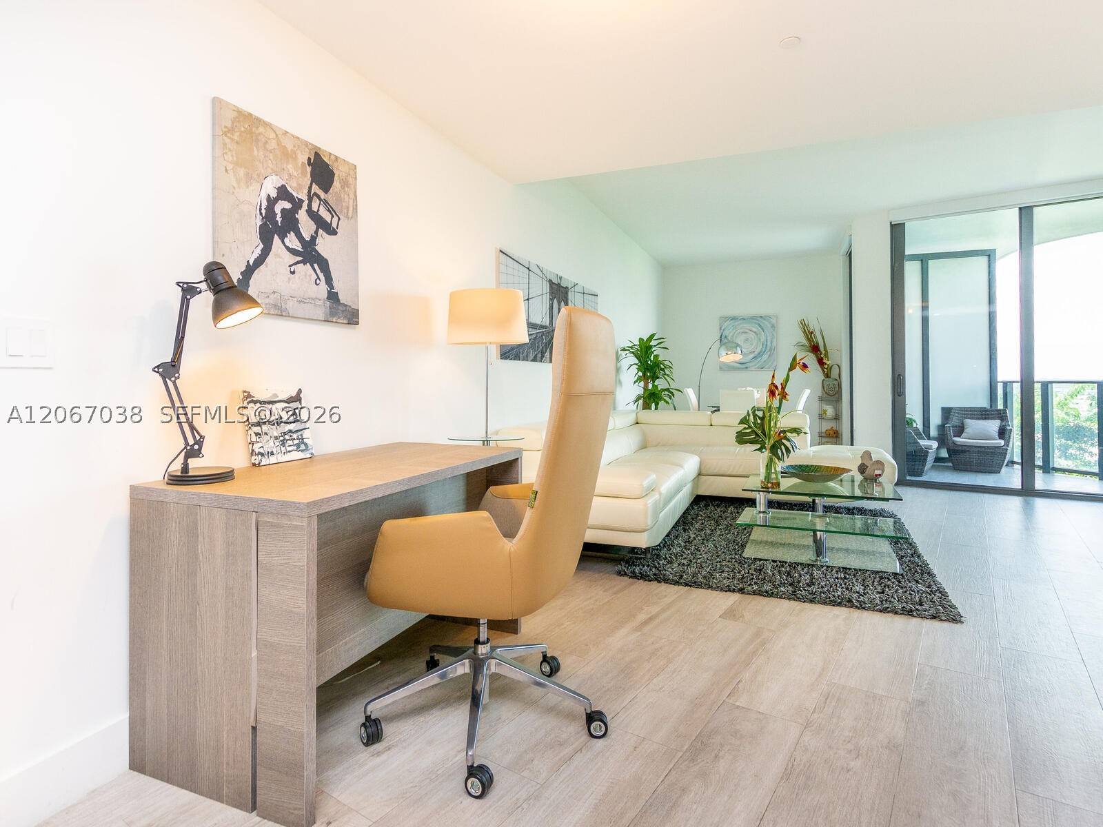 121 NE 34th St #1014, Miami FL 33137