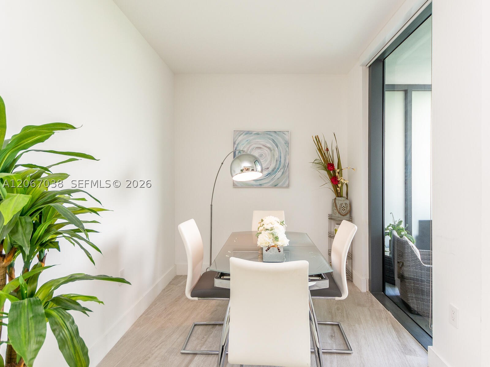 121 NE 34th St #1014, Miami FL 33137