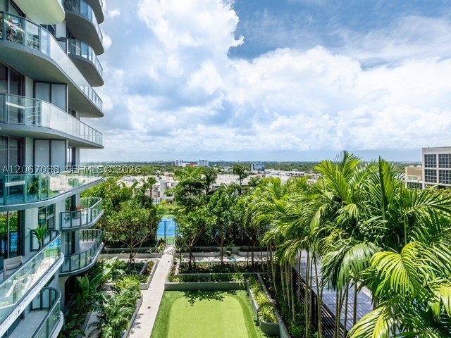 121 NE 34th St #1014, Miami FL 33137