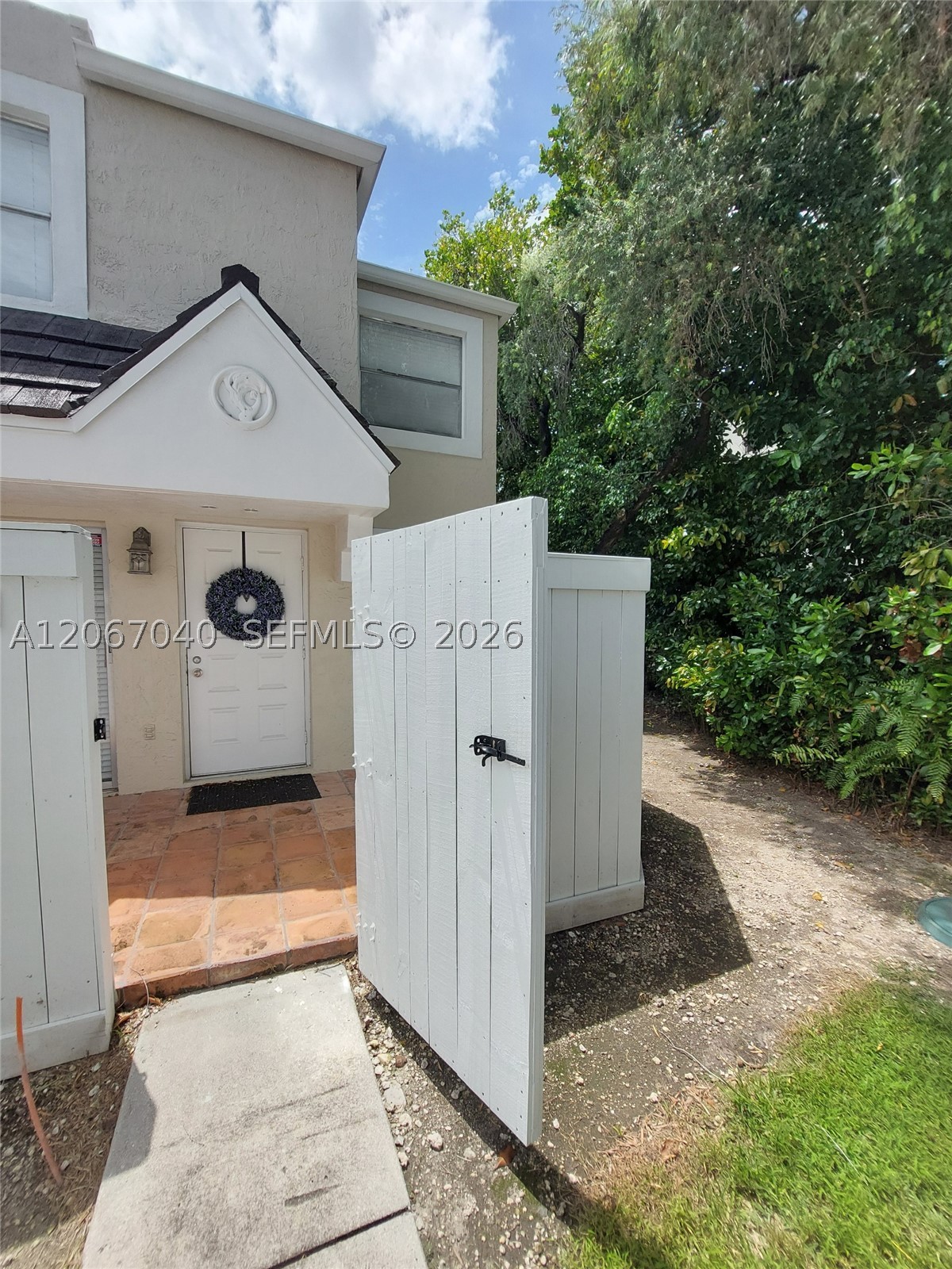 6835 SW 45th Ln, Miami FL 33155