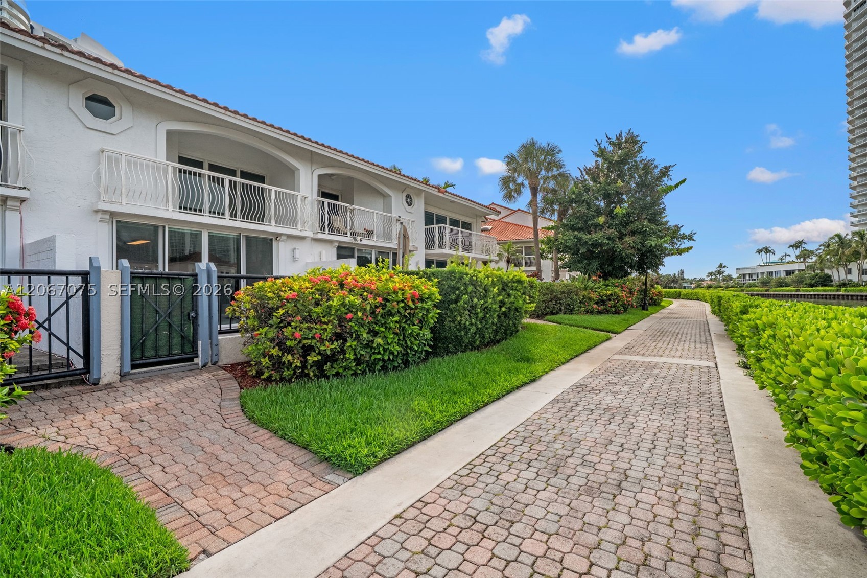 3750 NE 209 Ter, Aventura FL 33180