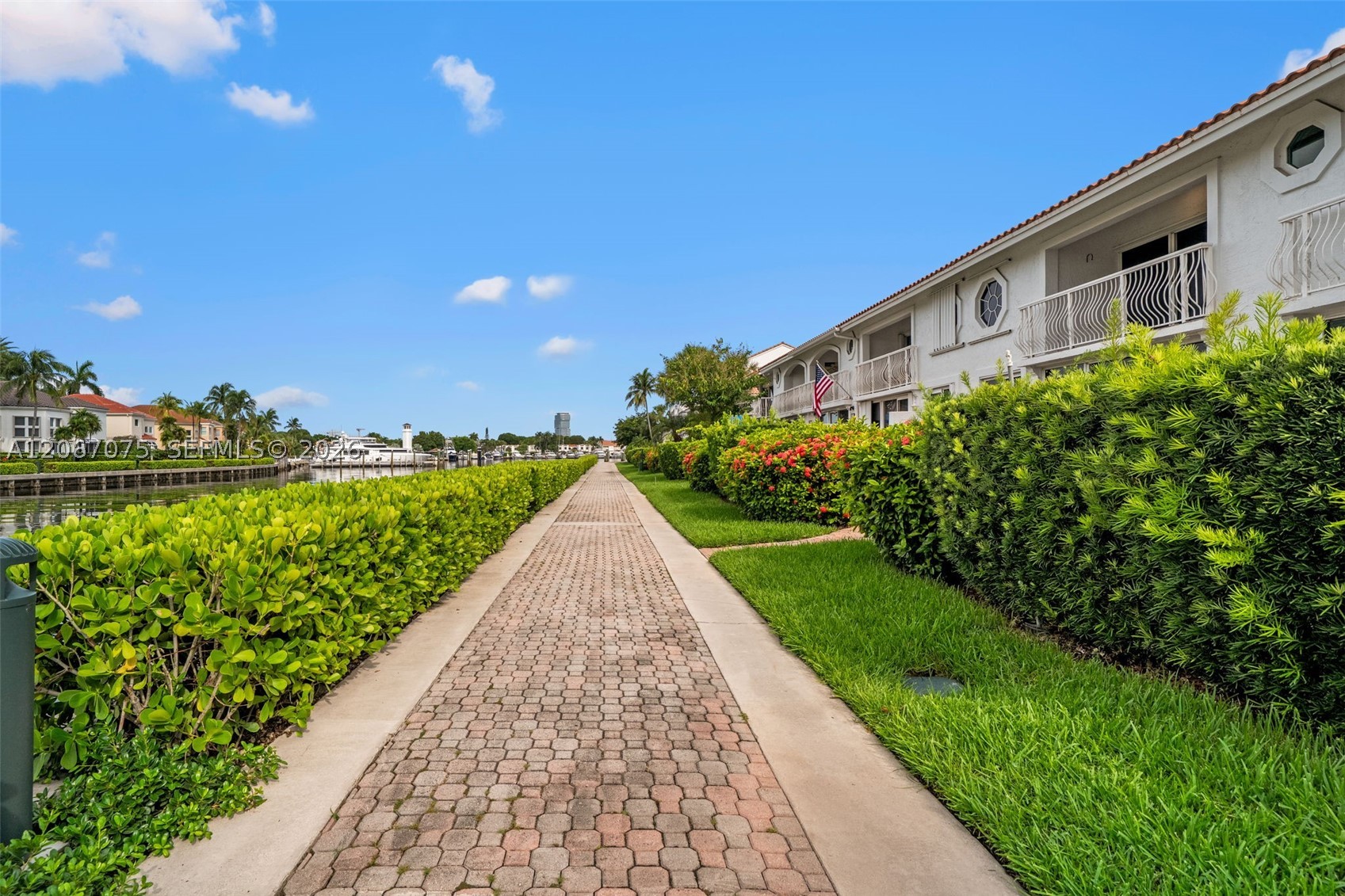 3750 NE 209 Ter, Aventura FL 33180